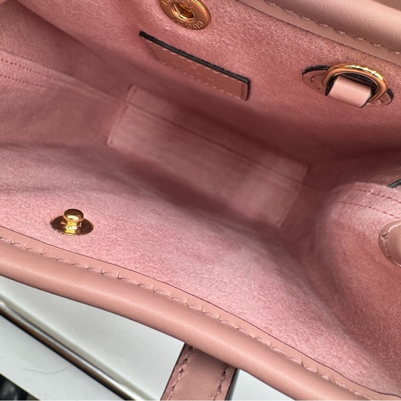 NEW Gucci Super Mini Bag With Strap - Picture 7 of 11